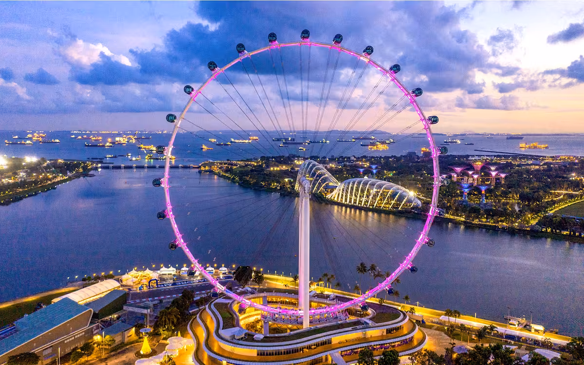 Singapore Flyer Tickets: 360° Singapore Skyline Views
