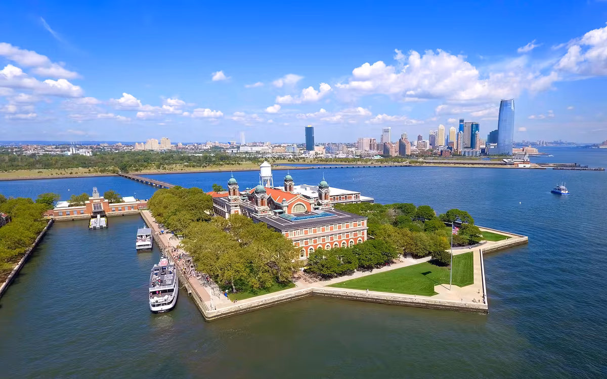 Statue of Liberty & Ellis Island Tickets New York | Ferry image 6